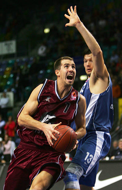 皮球直奔球 皮球直奔球